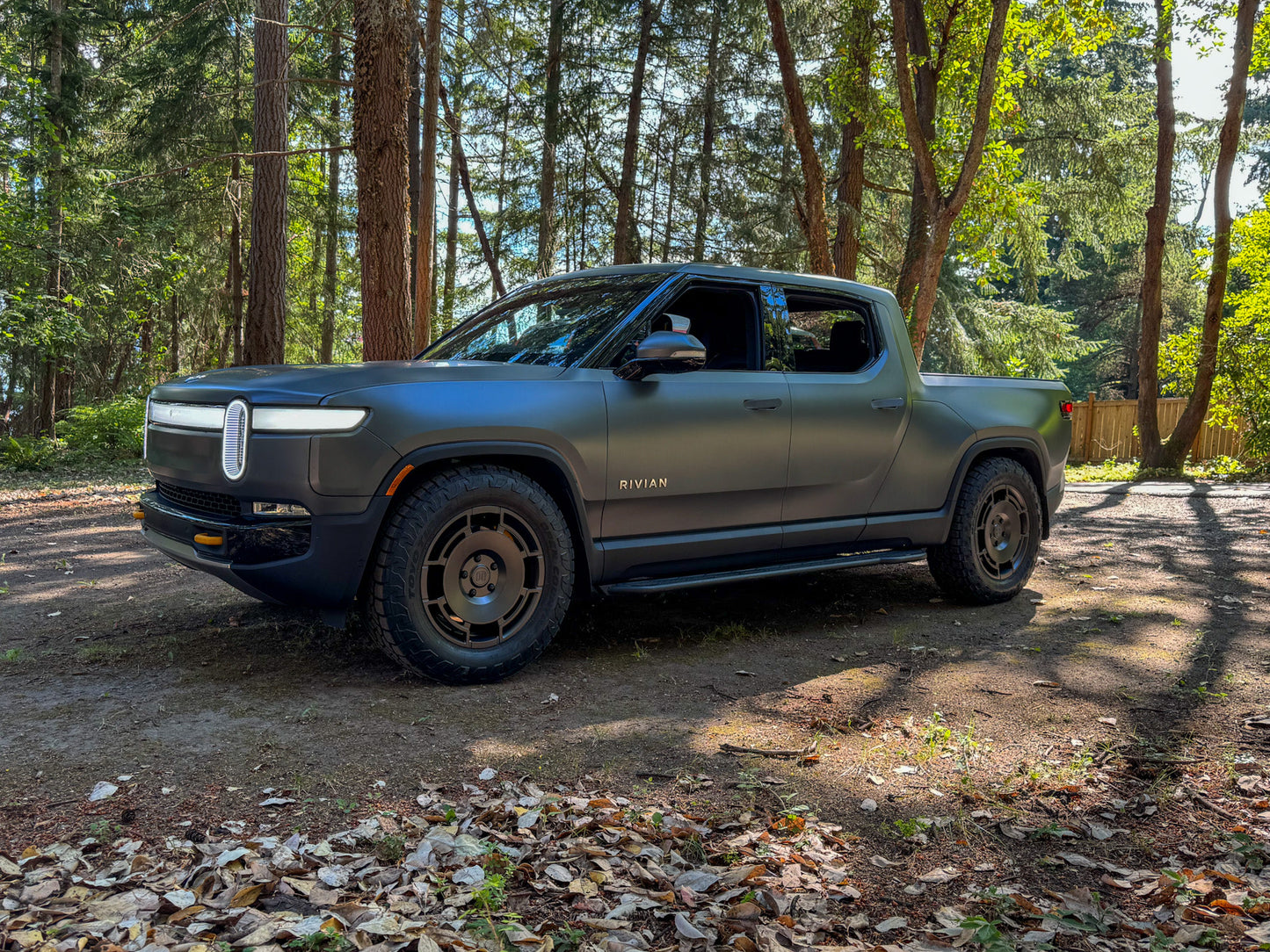 Preorder: 20" SoonishEV Dish Wheels for Rivian (Set of 4)