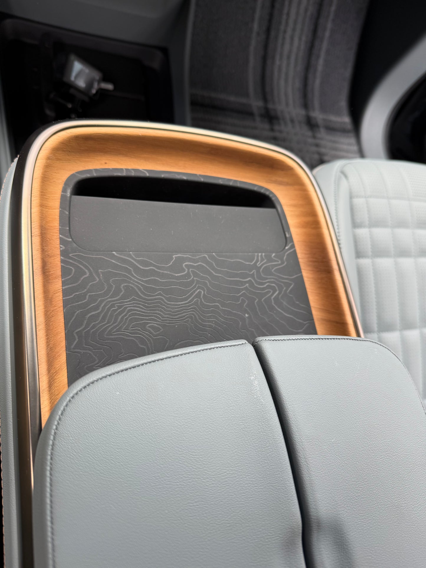 TopoMat Charging Pad Topper for Gen 2 Rivian R1T & R1S (2025+)