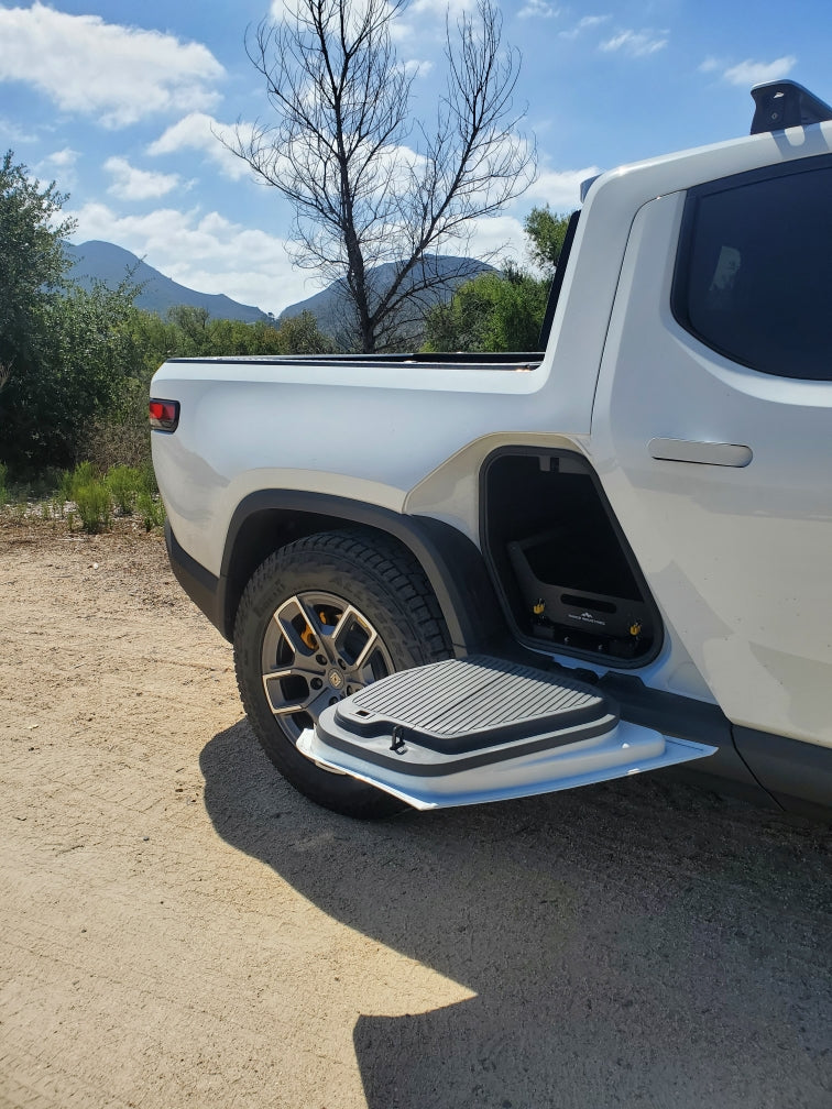 Gear Tunnel Slide Compatible With Rivian R1T